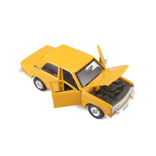 DC DATSUN 510 1971 1:24 DC DATSUN 510 1971 1:24